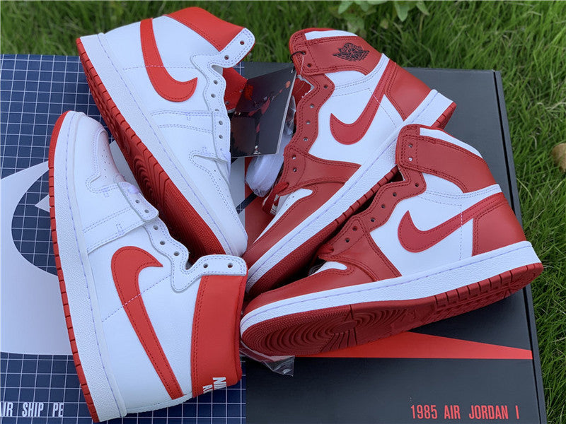 Nike Men's & Women's Premium Designer Sneakers — Style 070 hardware detail