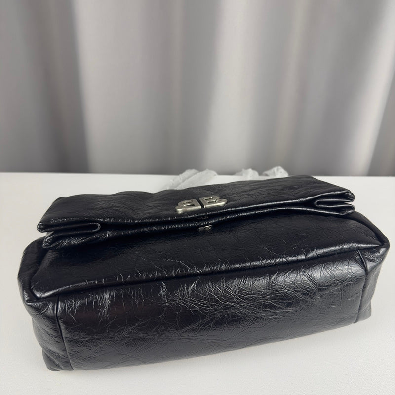 Zivas Charm Signature Style Statement Handbag (Designer-Inspired Craftsmanship) – Angled View