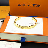 Angled view of Cartier unisex jewelry piece