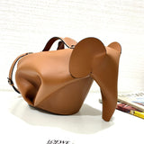 Ziva's Charm handbag – close-up view (36cm*22cm*18cm)