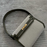  essential carryall bag detail view showing craftsmanship 8
