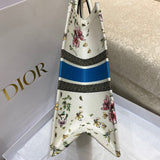 Styled lifestyle shot of refined signature women's handbag – women's designer-style accessory