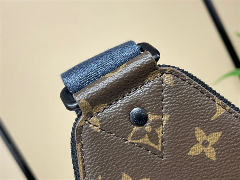  modern shopper bag detail view showing craftsmanship