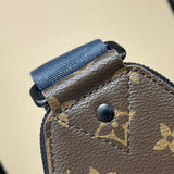 modern shopper bag detail view showing craftsmanship