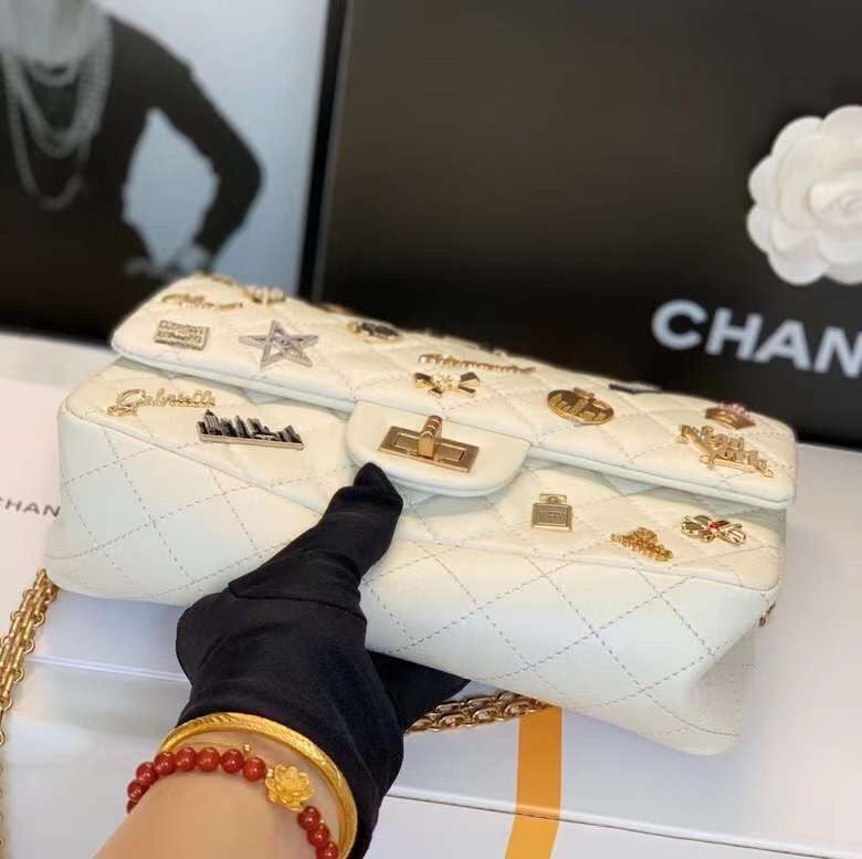  mid purse view 5