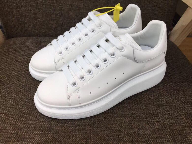 Alexander McQueen shoes Style 028 - top view showing design