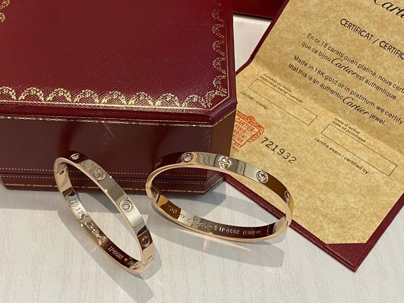 Side view of Cartier unisex jewelry piece