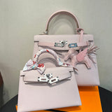  Versatile satchel front view