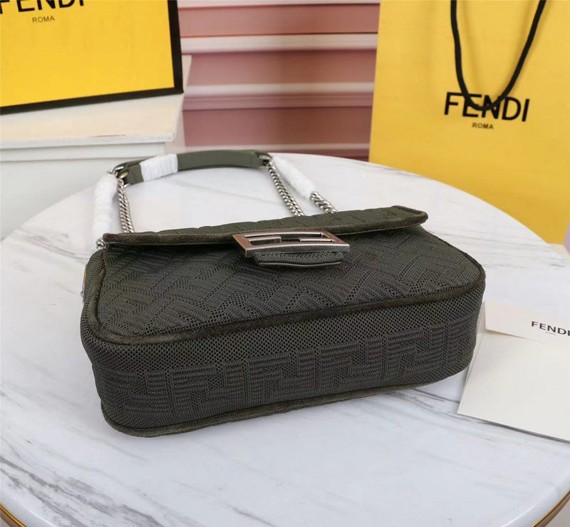 Ziva's Charm handbag – carry view (Standard Size)