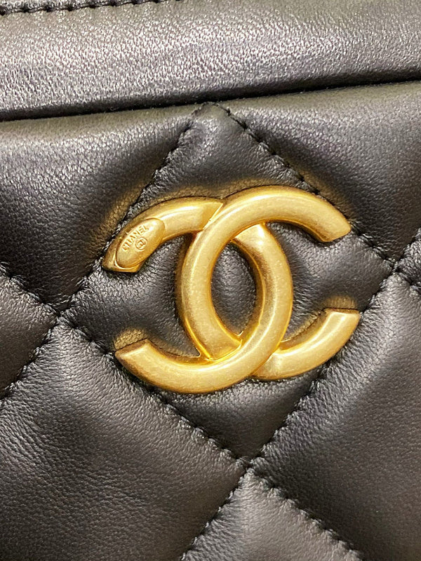  women's handbag, versatile design, view 7
