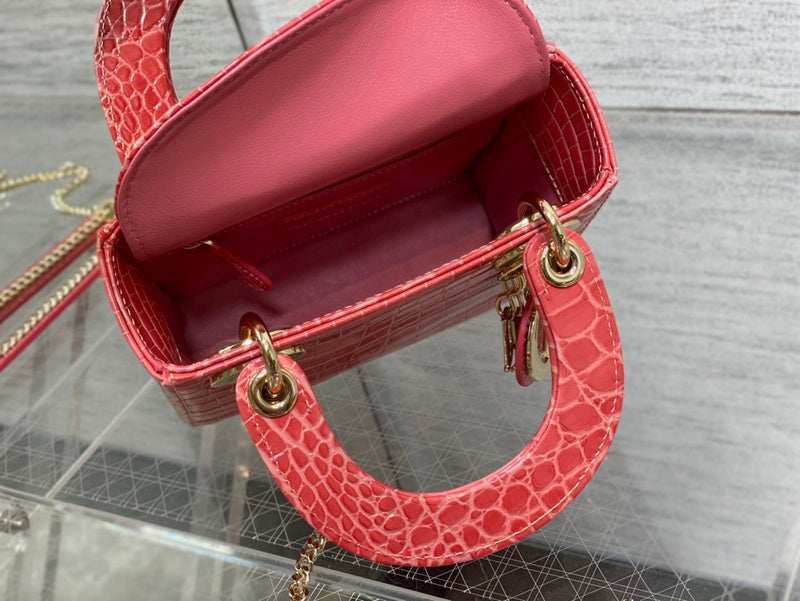 Front view of statement sleek women's handbag – women's luxury handbag