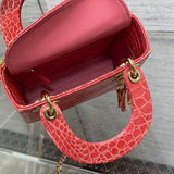 Front view of statement sleek women's handbag – women's luxury handbag