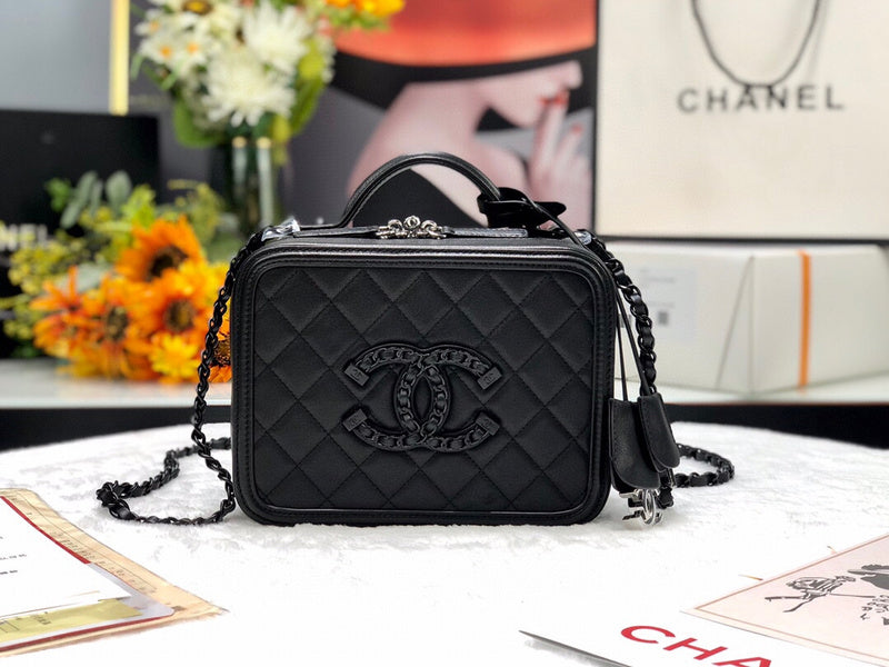  women's handbag, mid design, view 10