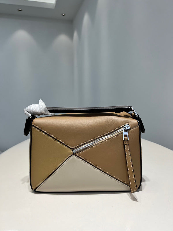 Ziva's Charm handbag – angled view (24cm*16.5cm*10.5cm)