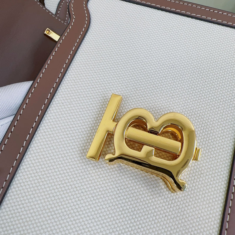 Refined Premium PU Leather Handbag - Versatile Everyday Design | Women's Designer-Inspired Purse #1083 - product detail shot (image 10) of designer-inspired handbag