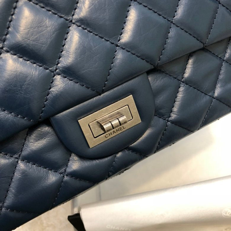  handbag, spacious everyday style, image 5