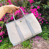  modern everyday bag detail view showing craftsmanship 26
