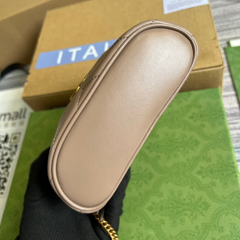 Styled lifestyle shot of everyday-luxe structured women's handbag – women's everyday handbag