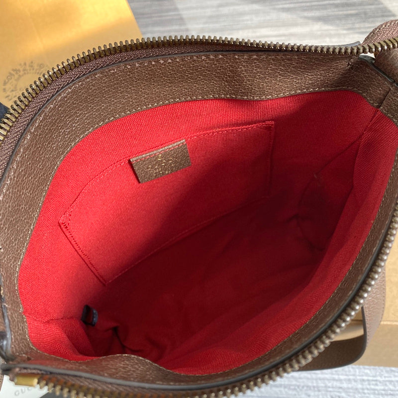 Close-up detail of structured modern women's handbag – women's statement bag