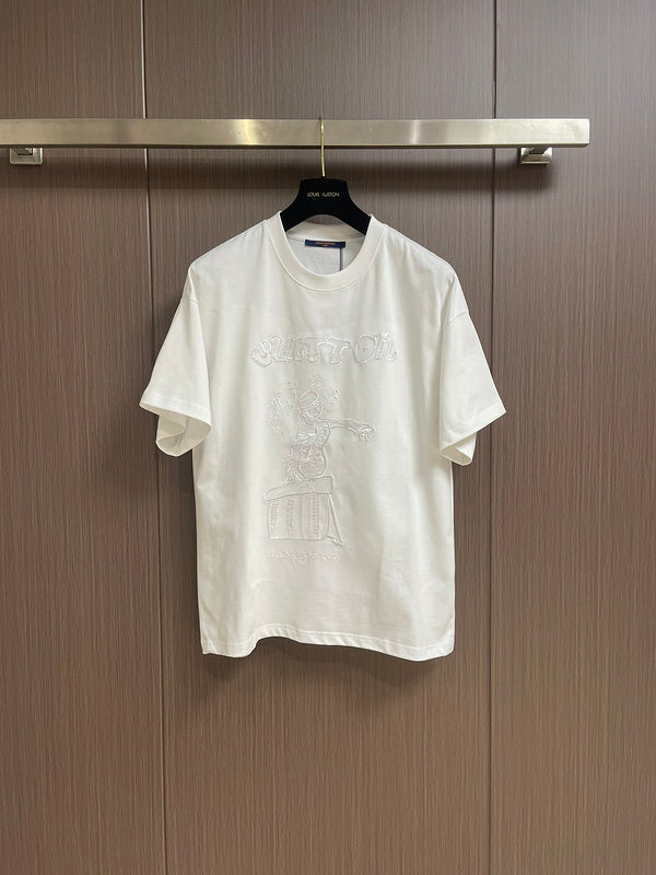 Back view of Louis Vuitton cotton t-shirt with logo-detail design