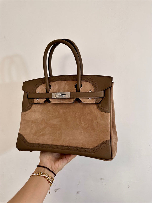  Contemporary top-handle bag front view 7