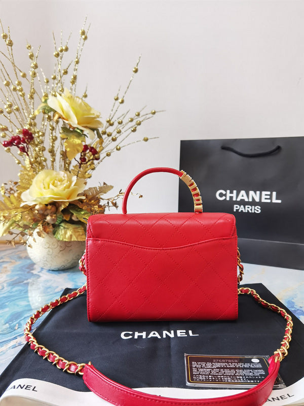  women's handbag, mid design, view 4