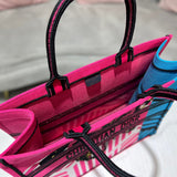 Front view of polished modern women's handbag – women's everyday handbag