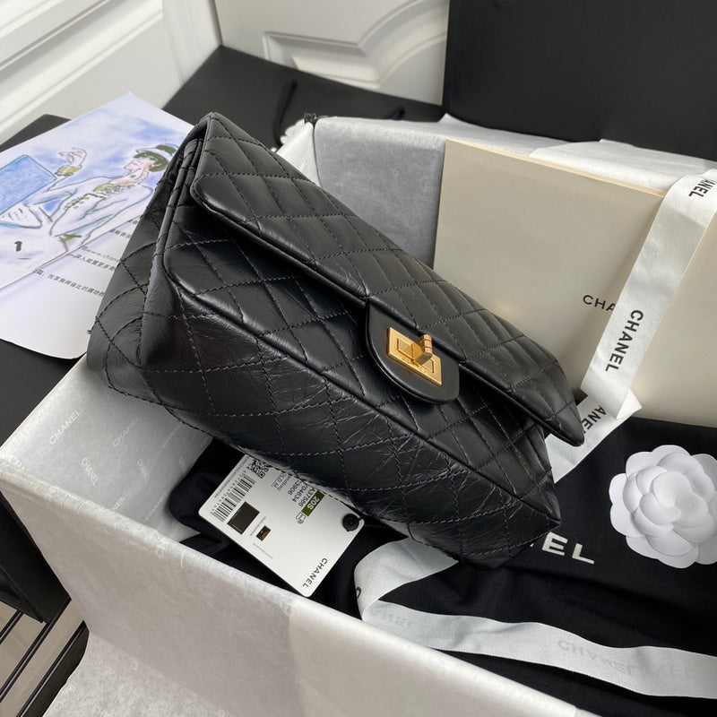  women's handbag, versatile design, view 4