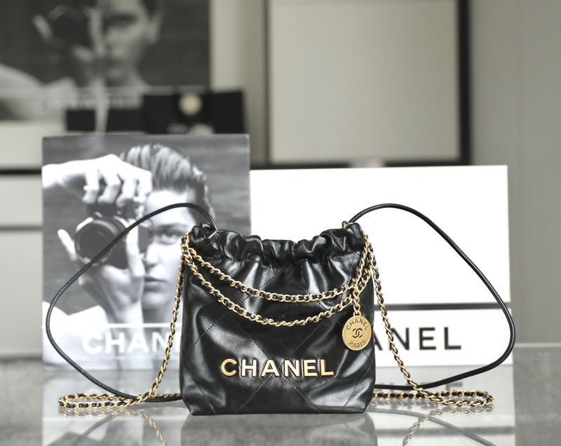  versatile purse view 1
