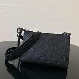 Side profile of statement everyday-luxe women's handbag – women's premium purse