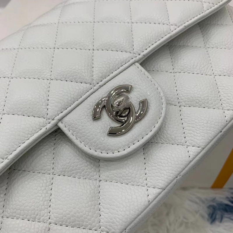 Zivas Charm Effortless Sophistication Luxury Handbag (Considered Detail & Form) – Close-Up Detail