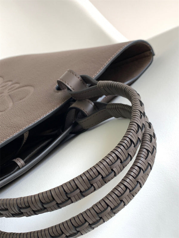 Ziva's Charm handbag – side angle view (29cm*14cm*25cm)