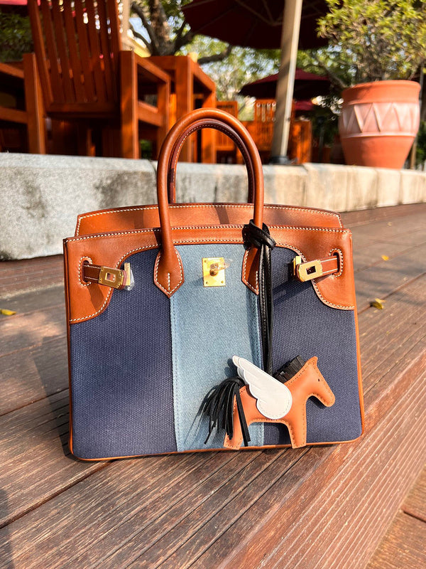 Interior view of timeless premium bag