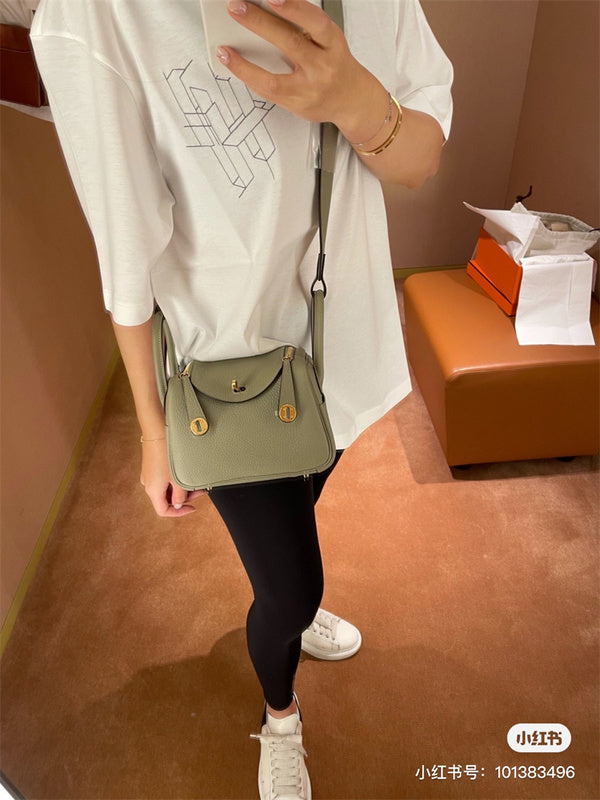Polished bag women's premium everyday handbag