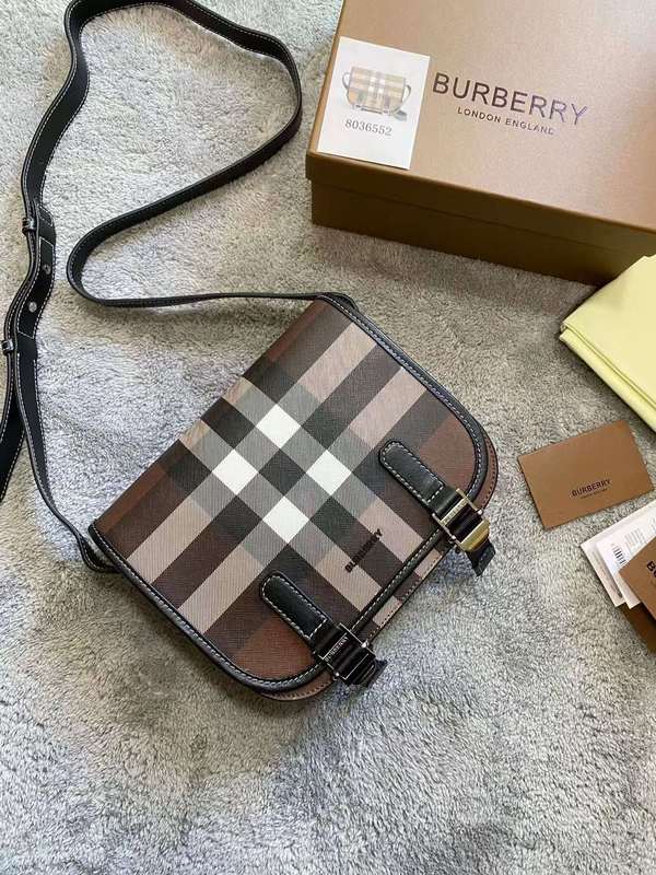 Ziva's Charm handbag – front view (one versatile size)