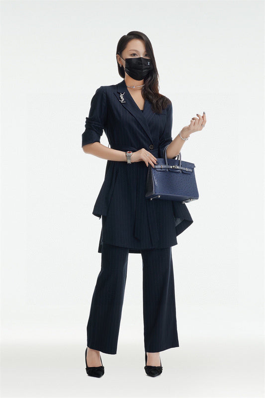 Elegant handbag styled for everyday wear