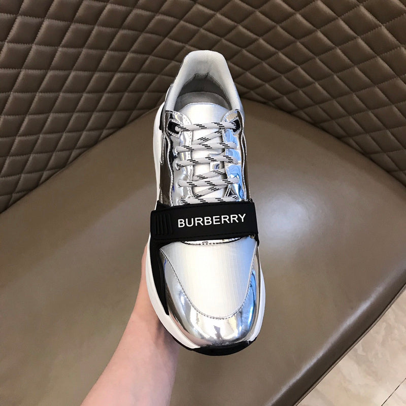 Burberry shoes Style 102 - sole and craftsmanship detail
