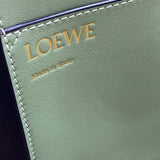 Ziva's Charm handbag – detail view (29cm*25cm*14cm)