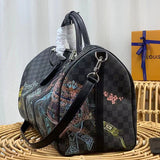 Close-up detail of everyday-luxe statement women's handbag – women's everyday handbag