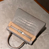 Versatile bag women's premium everyday handbag