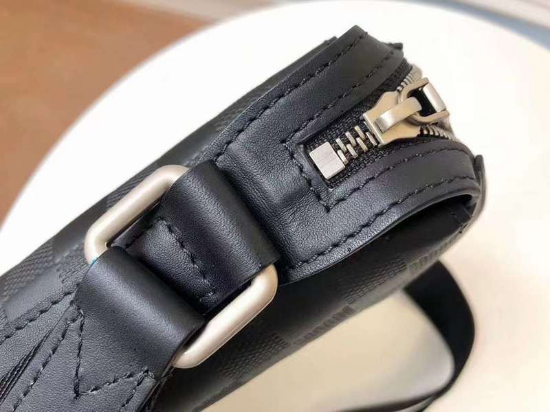 Handle and strap detail of modern classic women's handbag – women's luxury handbag