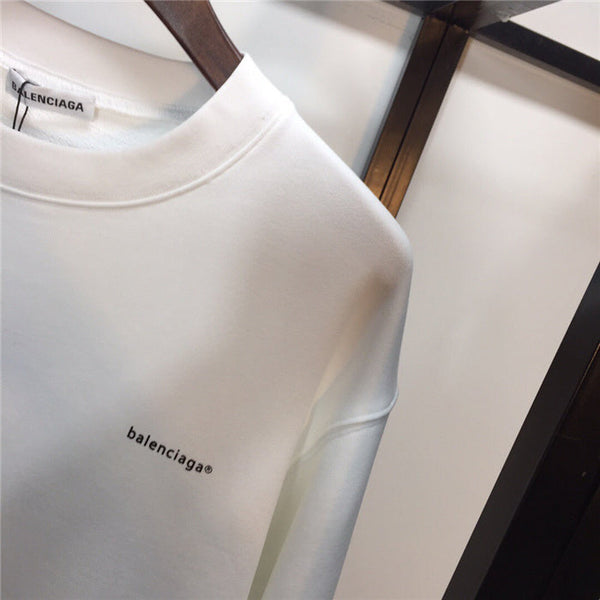 Three-quarter angle view of Balenciaga luxury piece style No.474