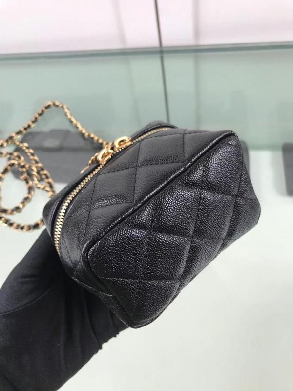 Zivas Charm Signature Style Fashion Handbag (Effortless Style Upgrade) – Back View