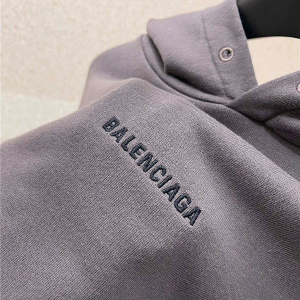 Three-quarter angle view of Balenciaga luxury piece style No.437