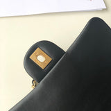  mid purse view 8