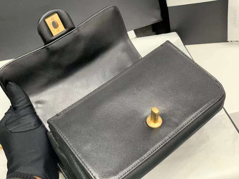 Zivas Charm Refined Everyday Style Designer Handbag (Thoughtfully Structured Design) – Lifestyle Shot
