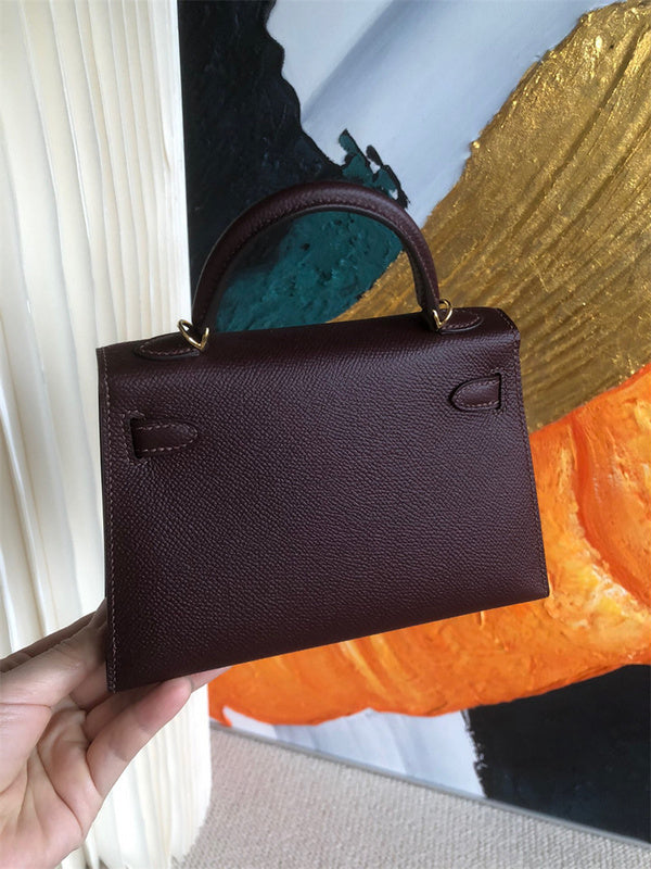  Sophisticated carryall bag carried on shoulder 16