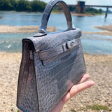  Understated shoulder bag front view 19