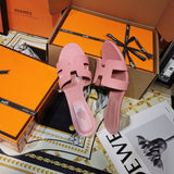 Hermes sandals Style 012 - sole and craftsmanship detail