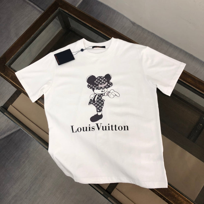 Back view of Louis Vuitton cotton t-shirt with streetwear-inspired cut